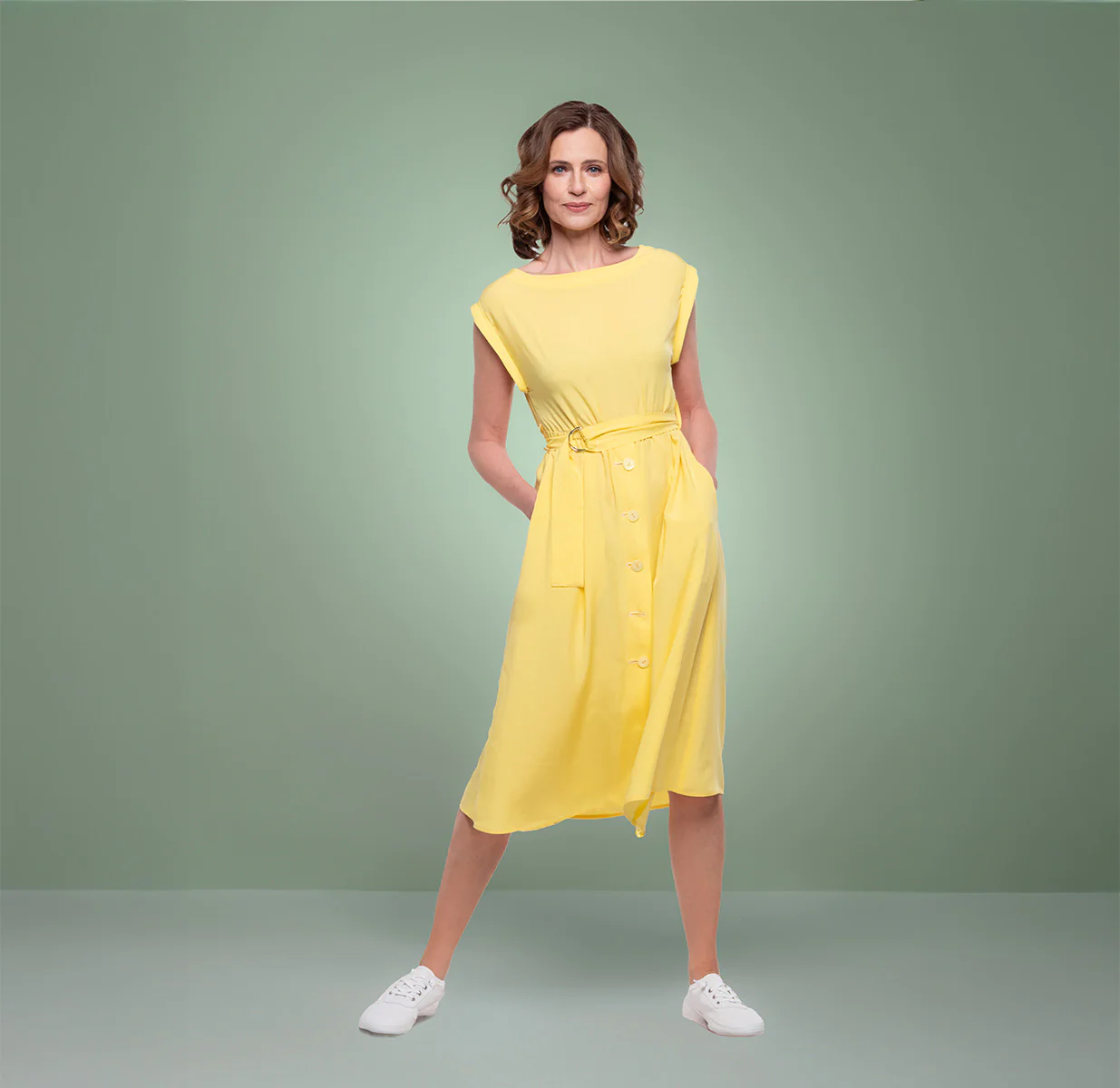Gelbes-Kleid-Luna-Schneider-Akademie-4.jpg